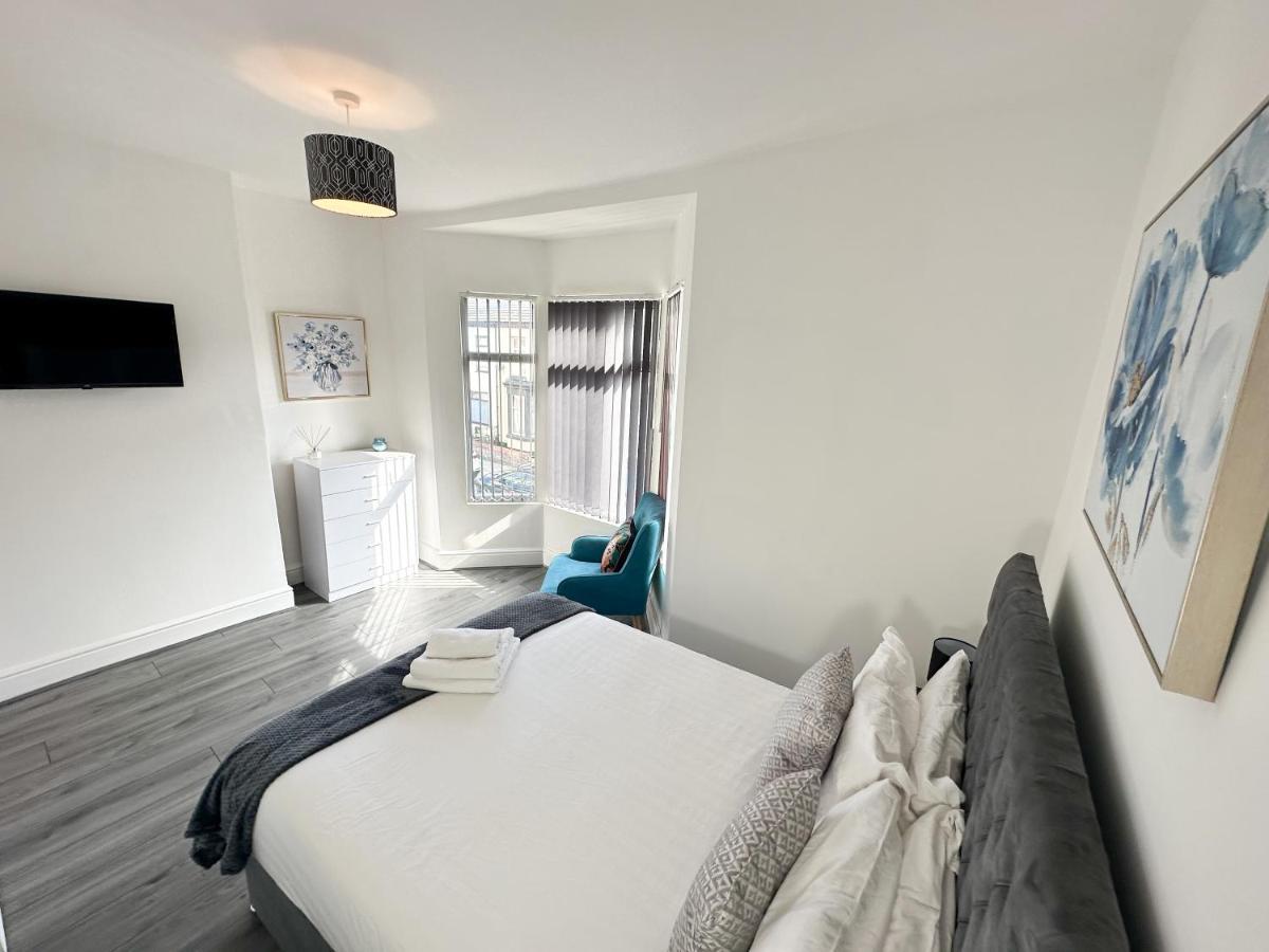Apartment Vicar Road *