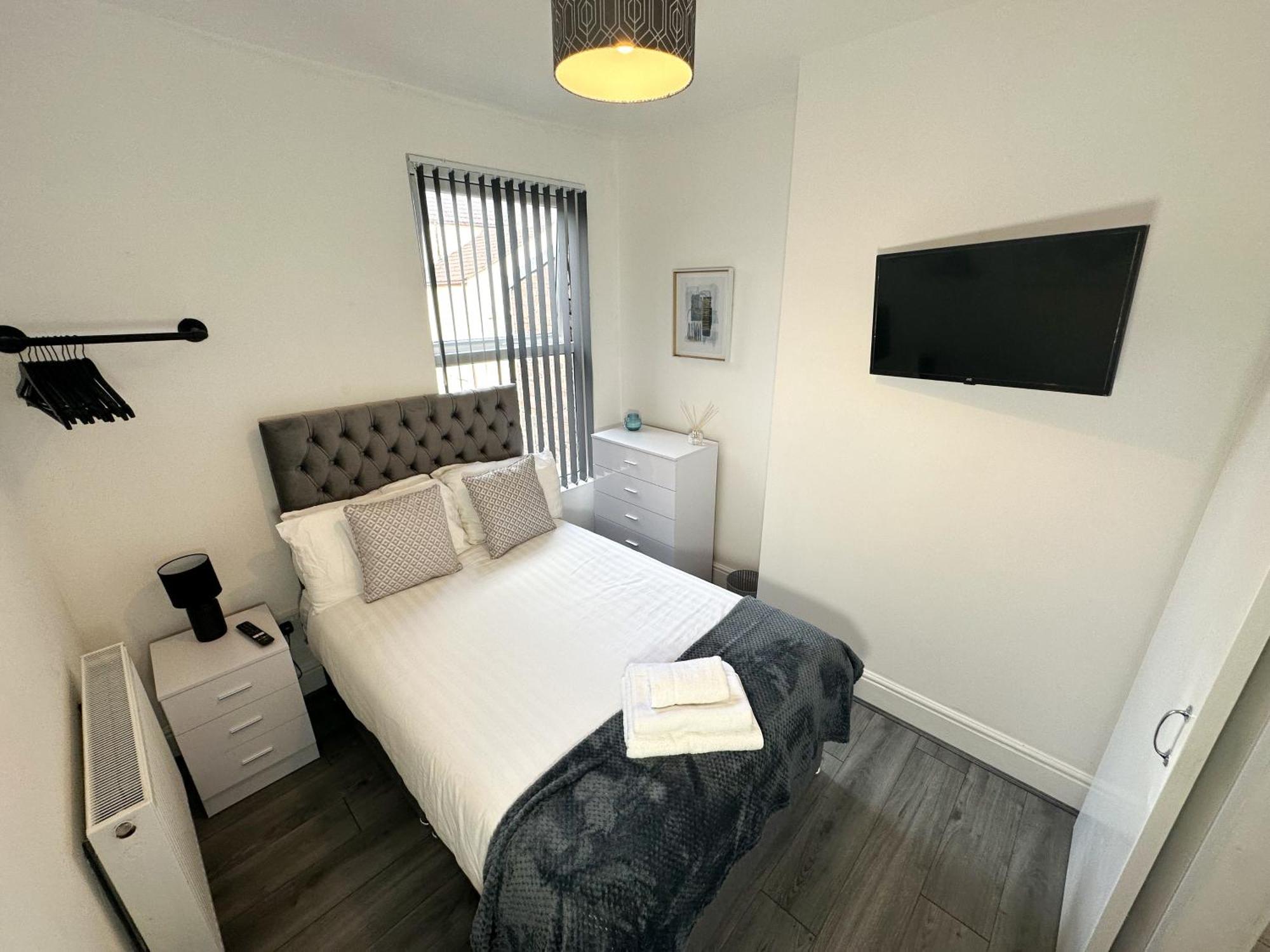 Vicar Road Apartment