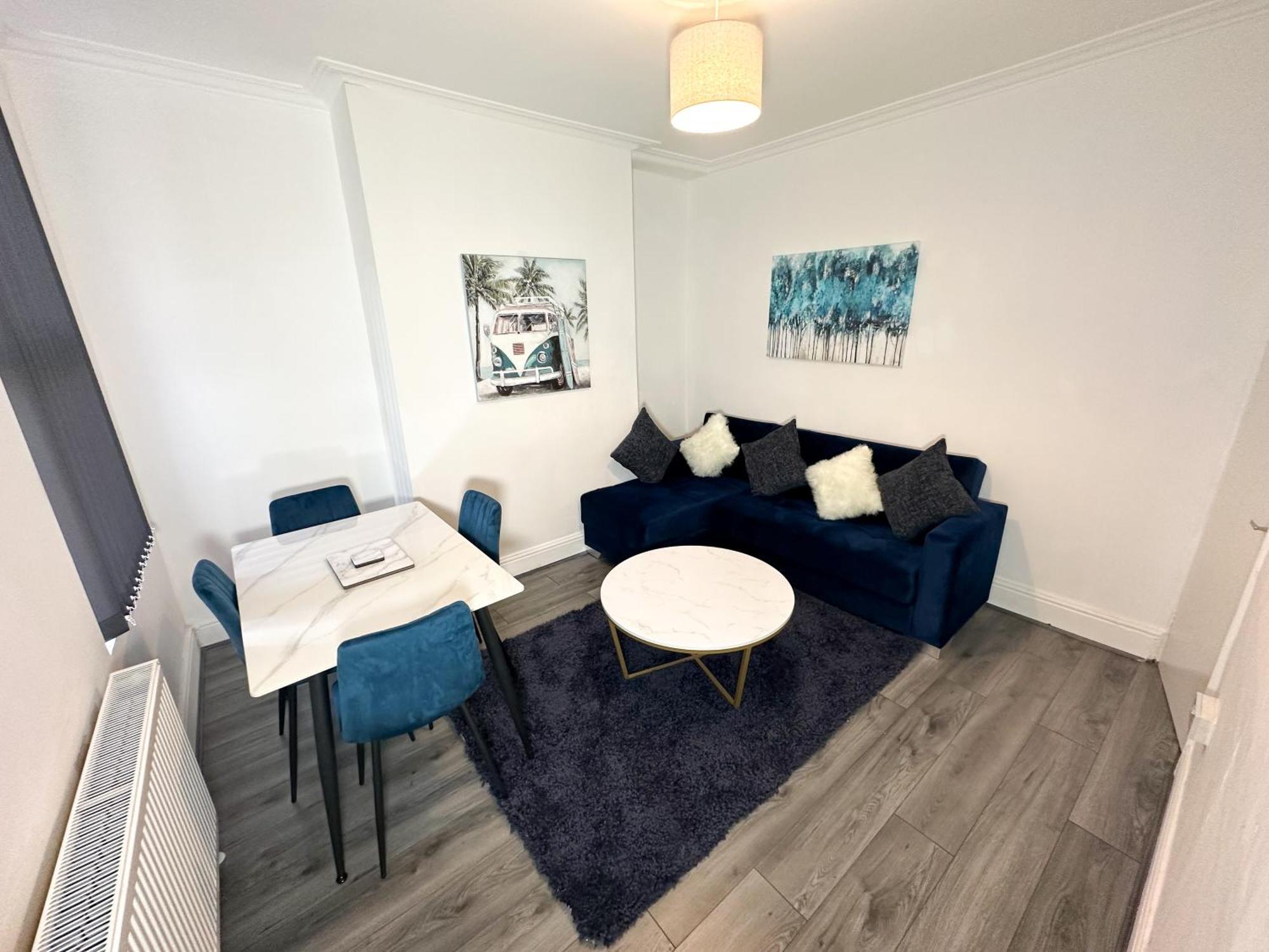 Apartment Vicar Road